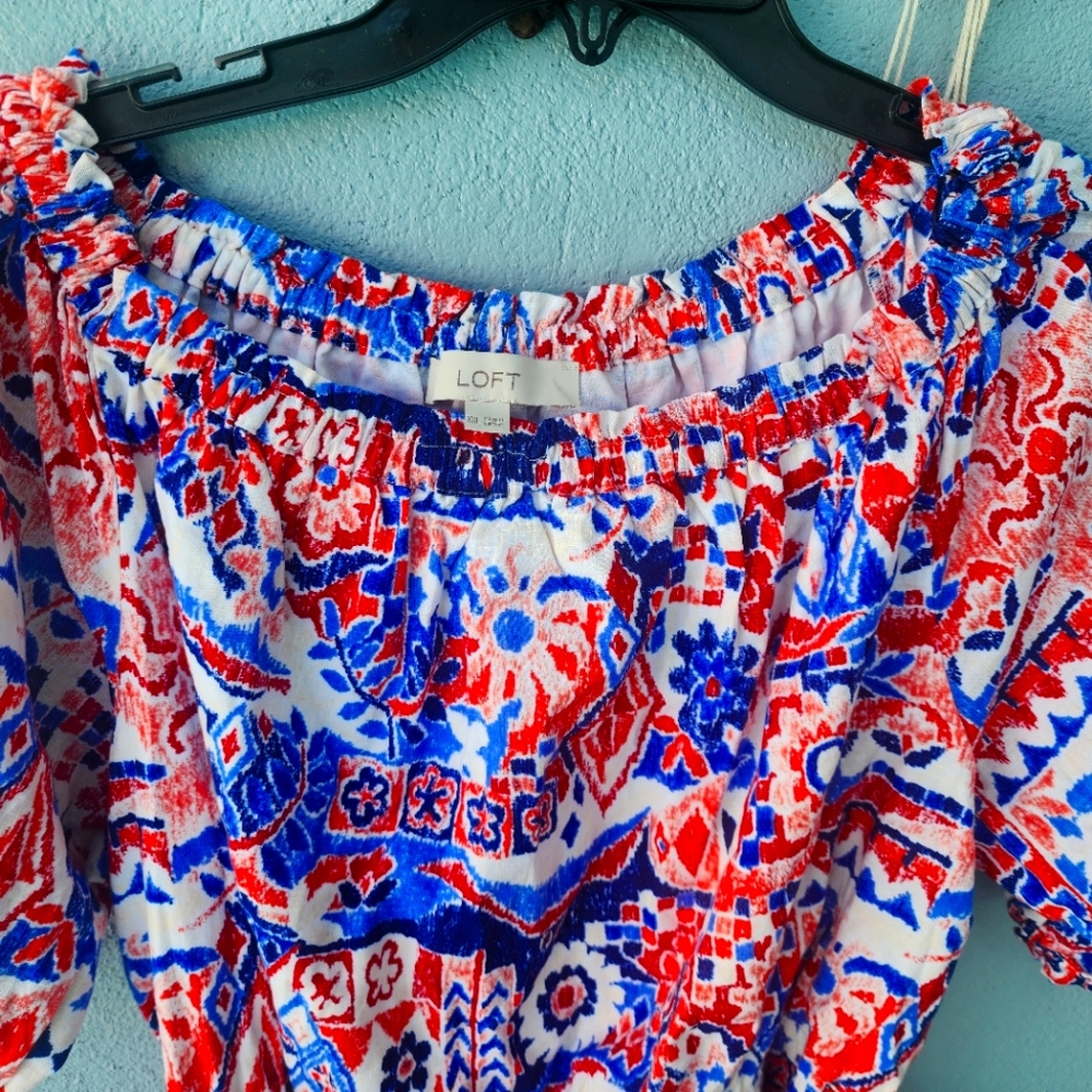 LOFT Women's Red and Blue Patterned Top